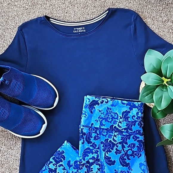 Talbot's Tee - Picture 10 of 10